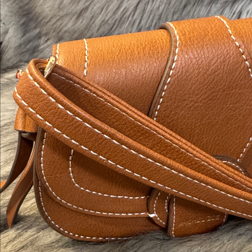 PRICE FIRM Rachel Zoe Chic Brown Faux Leather Crossbody/Belt Bag - Picture 5 of 10
